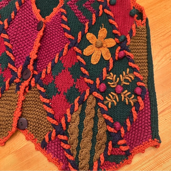 CAROLYN & CO Vest Crochet flowers 
55% RAMIE 45% COTTON - Picture 5 of 10